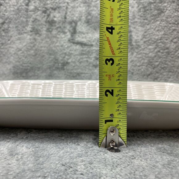 Pfaltzgraff Winterberry Basketweave Christmas Bread Tray Appetizer Dish Holiday - Picture 10 of 10